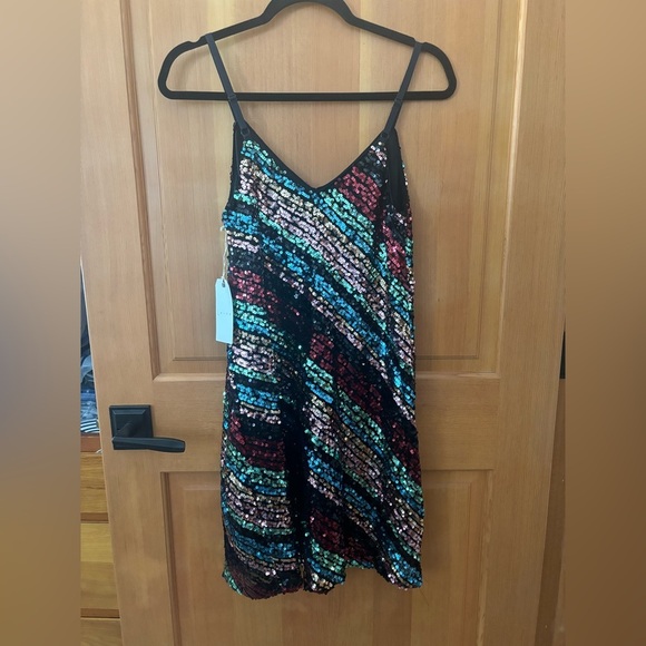 Leith Women’s NWT Sequin Spaghetti Strap Mini Party Rainbow Dress. Medium - Picture 6 of 6